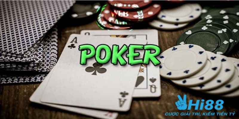 Chơi poker online tiền thật là gì?