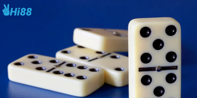 Bí quyết chơi domino bằng cách phân tích quân bài