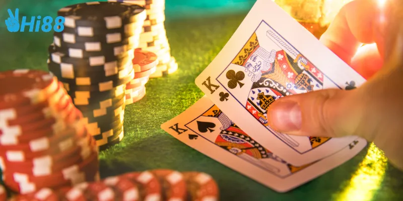 Quy tắc cơ bản trong game poker pineapple